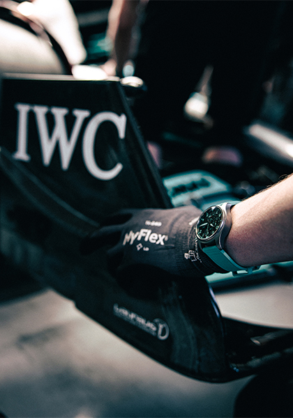 IWC : première montre officielle pour Mercedes-AMG Petronas Formula One
